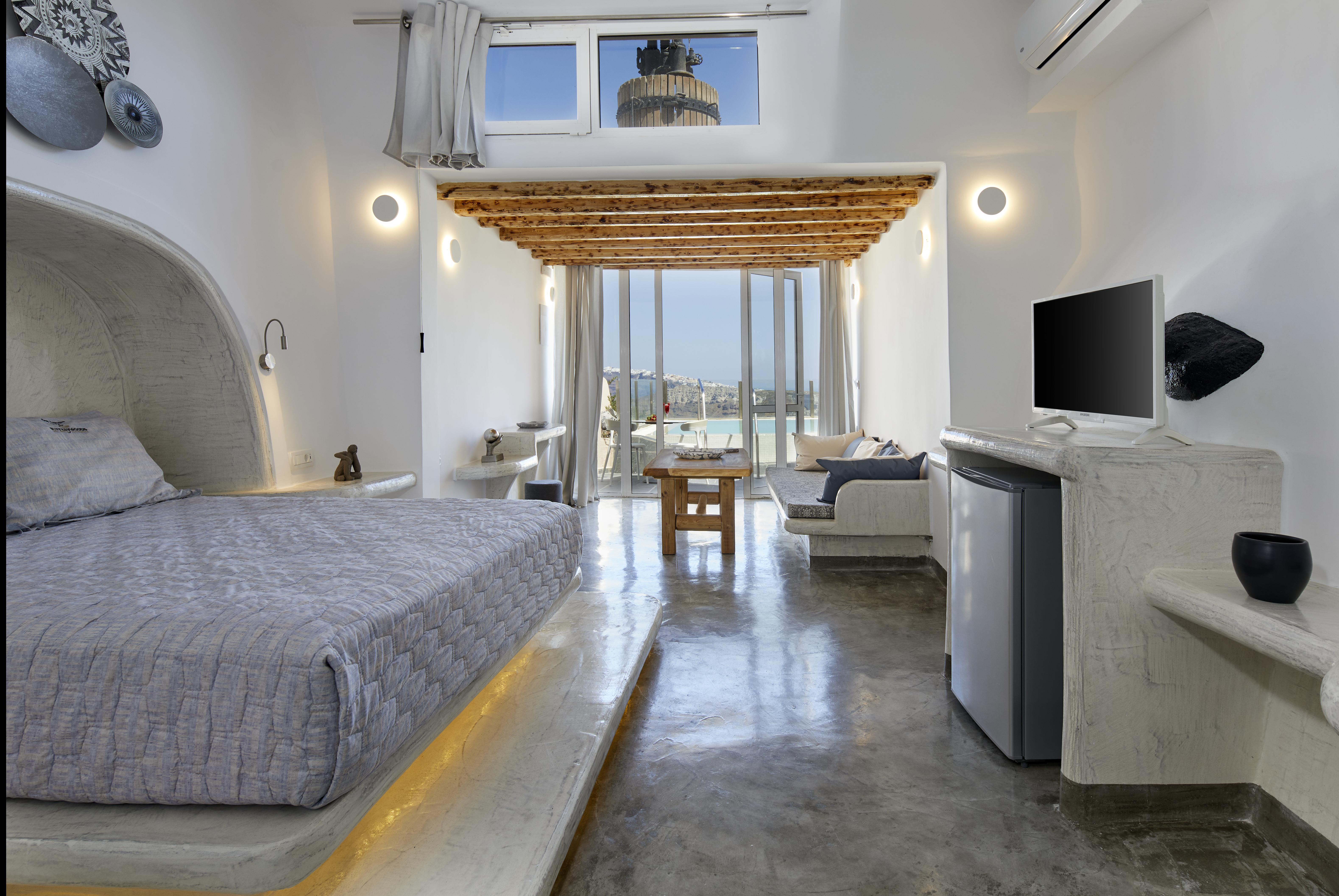 Suites Of The Gods Cave Spa Hotel Мегалохори Екстериор снимка